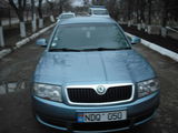 Skoda Superb foto 3