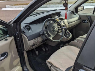 Renault Scenic foto 3