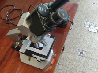 Продам лабораторный Микроскоп