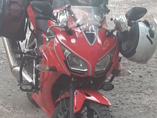 Honda CBR-R foto 4