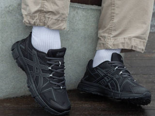 Asics Gel Kahana 8 All Black foto 1