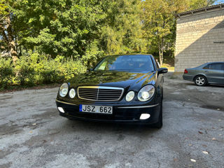 Mercedes E-Class foto 6