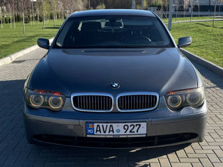 BMW 7 Series foto 2