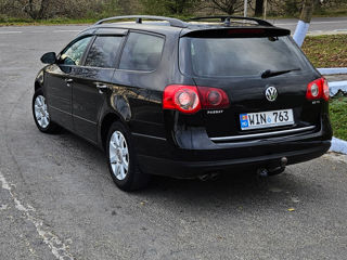 Volkswagen Passat foto 2