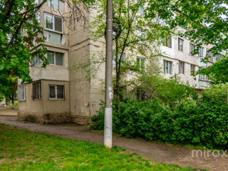 Apartament cu 3 camere, 60 m², Buiucani, Chișinău foto 14