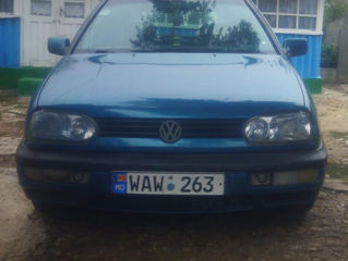 Volkswagen Golf foto 1