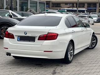 BMW 5 Series foto 3