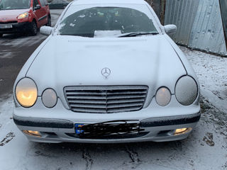 Mercedes E-Class