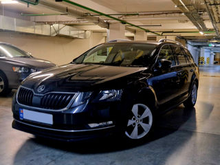 Skoda Octavia foto 1