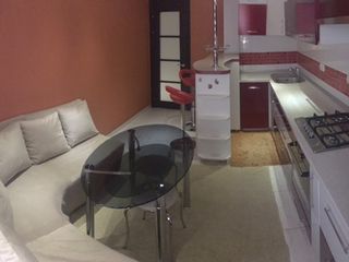 Chirie. Apartament în bloc nou, 2 odăi, Rîșcani, mobilat și echipat! foto 4