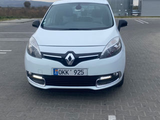 Renault Scenic foto 2