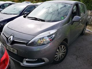 Renault Grand Scenic foto 2