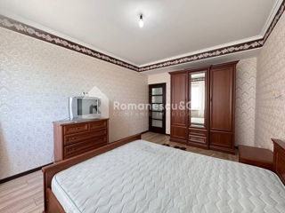 Apartament cu 2 camere, 72 m², Telecentru, Chișinău foto 5