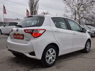 Toyota Yaris foto 4