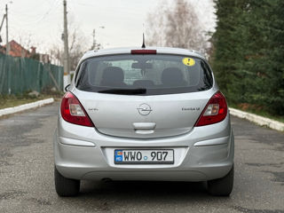 Opel Corsa foto 5