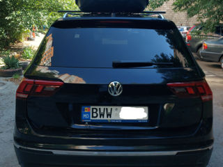 Volkswagen Tiguan foto 2