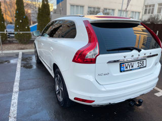 Volvo XC60 foto 5