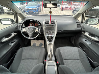 Toyota Auris foto 16