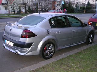 Renault Megane foto 2