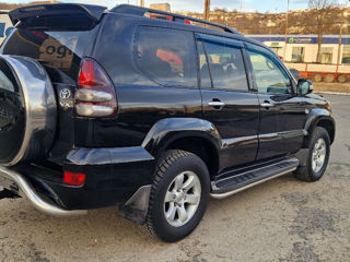 Toyota Land Cruiser Prado foto 4