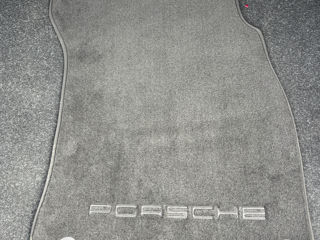 Covorașe Porsche Cayenne foto 1