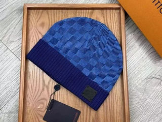 Caciula Louis Vuitton foto 5