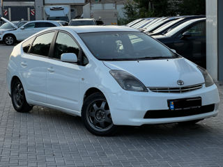 Toyota Prius foto 4