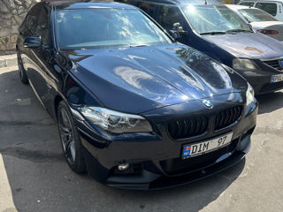 BMW 5 Series foto 5