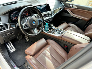 BMW X7 foto 7