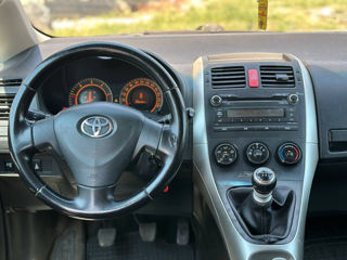 Toyota Auris foto 9