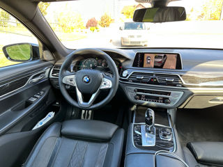 BMW 7 Series foto 11