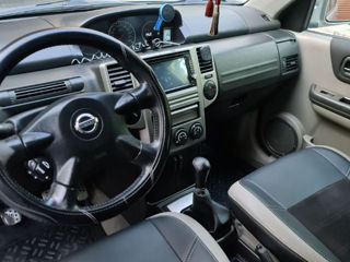 Nissan X-Trail foto 6