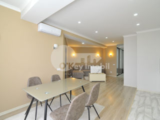 Apartament cu 2 camere, 65 m², Centru, Chișinău foto 4