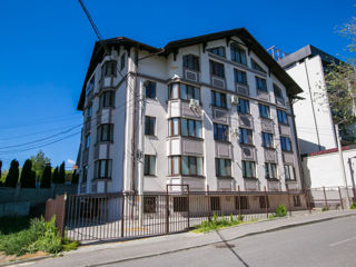 3-х комнатная квартира, 97 м², Центр, Кишинёв