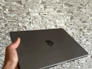 MacBook Pro 14 2021, M1 Pro, 16/1TB/109 foto 1