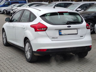 Ford Focus foto 4