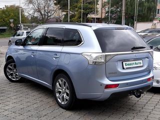 Mitsubishi Outlander foto 6