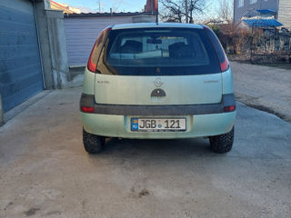 Opel Corsa foto 4