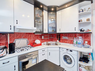 3-х комнатная квартира, 68 м², Буюканы, Кишинёв