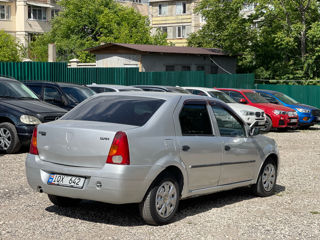Dacia Logan фото 4