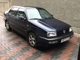 Volkswagen Vento foto 4