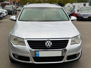 Volkswagen Passat foto 2