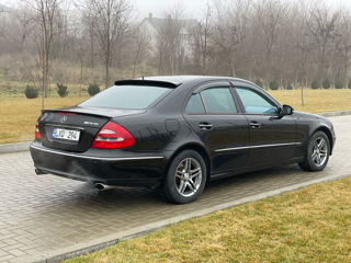 Mercedes E-Class foto 4