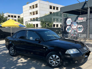 Volkswagen Passat foto 1