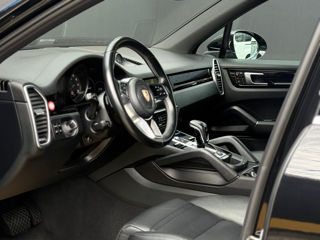 Porsche Cayenne foto 11