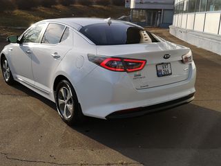 KIA Optima foto 10