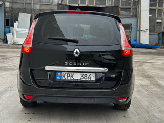 Renault Grand Scenic foto 6