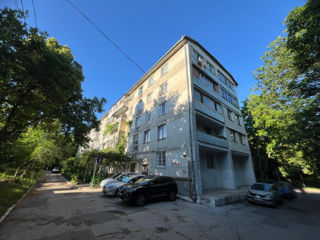 Apartament cu 3 camere, 61 m², Râșcani, Chișinău