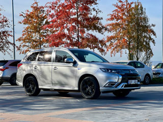 Mitsubishi Outlander foto 4