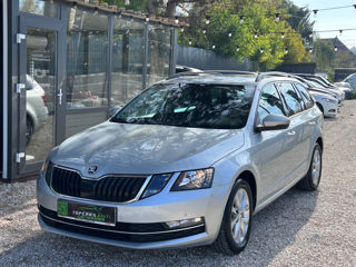 Skoda Octavia foto 3